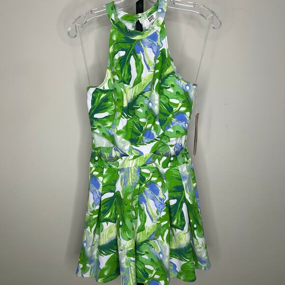 Madden NYC Halter Romper-Small 3-5 juniors-with shorts, tropical, cutouts,summer - Picture 3 of 8